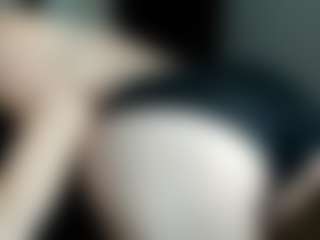Live-camshow met Sofia - Average op Camsoda