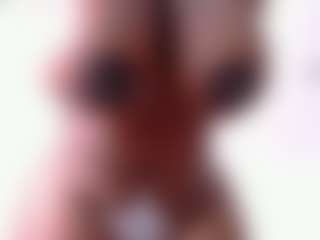 MARA-THOMPSONN's Live Sex Cam Show