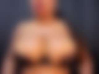 MARA-THOMPSONN's Live Sex Cam Show