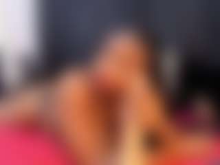 MARA-THOMPSONN's Live Sex Cam Show