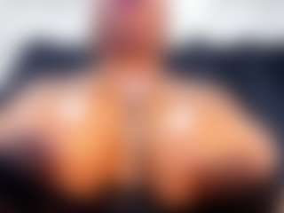 MARA-THOMPSONN's Live Sex Cam Show
