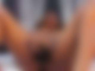 MARA-THOMPSONN's Live Sex Cam Show