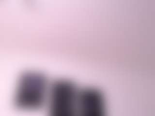 Live cam show with MARA-THOMPSONN - Natural on liverealitysex.com