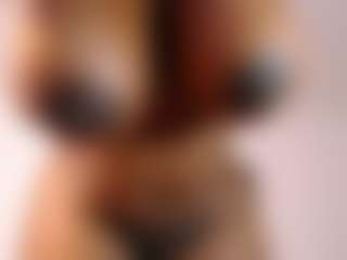 MARA-THOMPSONN's Live Sex Cam Show
