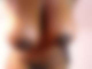 MARA-THOMPSONN's Live Sex Cam Show