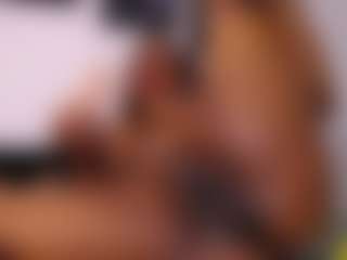 Live cam show with MARA-THOMPSONN - Thick on camwithhim.com