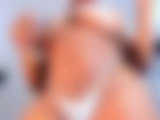Live cam show with MARA-THOMPSONN - Public Black on Camsoda