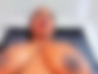 MARA-THOMPSONN's Live Sex Cam Show
