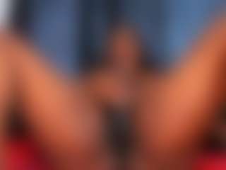 Live cam show with MARA-THOMPSONN - Public Ebony on Camsoda | colombia