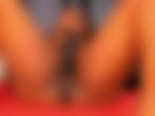 MARA-THOMPSONN's Live Sex Cam Show