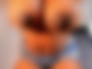 MARA-THOMPSONN's Live Sex Cam Show