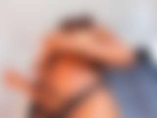 MARA-THOMPSONN's Live Sex Cam Show