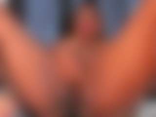 MARA-THOMPSONN's Live Sex Cam Show