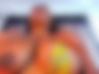Live cam show with MARA-THOMPSONN - Brown Eyes Black on StripNow