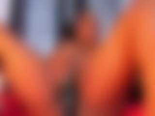 MARA-THOMPSONN's Live Sex Cam Show