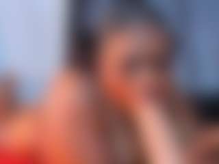Live cam show with MARA-THOMPSONN - Public Curvy on Camming Site