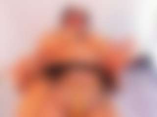 Live cam show with MARA-THOMPSONN - Oil on sexylivex.com