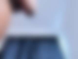 MARA-THOMPSONN's Live Sex Cam Show