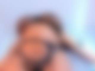 MARA-THOMPSONN's Live Sex Cam Show