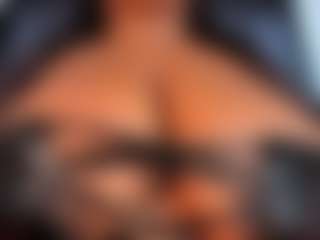 Live cam show with MARA-THOMPSONN - Black Young Adult on Camsoda | colombia