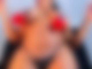 Live cam show with MARA-THOMPSONN - Thick on CamClone