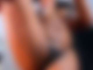 Live cam show with MARA-THOMPSONN - Solo on Big Tits