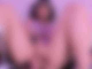 IvannaBellini01's Live Sex Cam Show