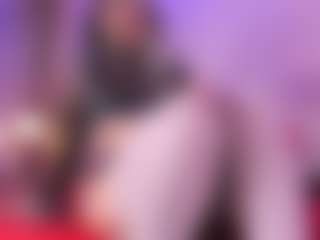 IvannaBellini01's Live Sex Cam Show