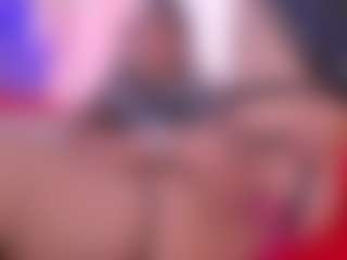 IvannaBellini01's Live Sex Cam Show