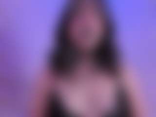 IvannaBellini01's Live Sex Cam Show