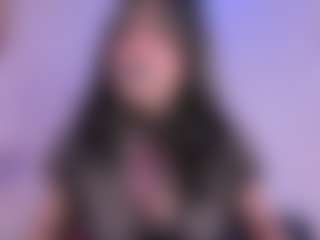 IvannaBellini01's Live Sex Cam Show