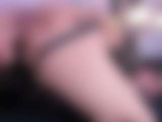 IvannaBellini01's Live Sex Cam Show