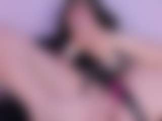 IvannaBellini01's Live Sex Cam Show