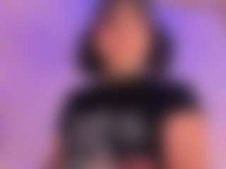 IvannaBellini01's Live Sex Cam Show