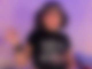 IvannaBellini01's Live Sex Cam Show