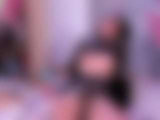 IvannaBellini01's Live Sex Cam Show