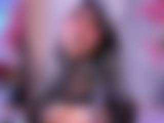 IvannaBellini01's Live Sex Cam Show