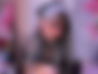 IvannaBellini01's Live Sex Cam Show