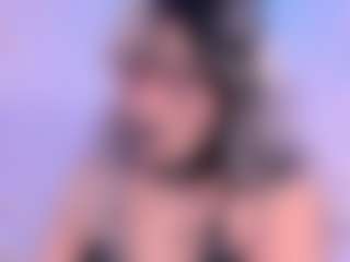 IvannaBellini01's Live Sex Cam Show