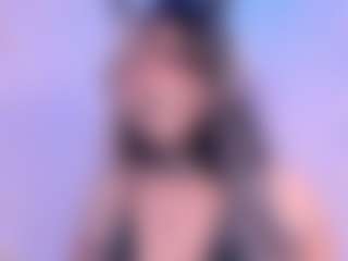 IvannaBellini01's Live Sex Cam Show