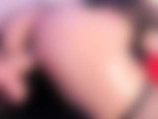 Live cam show with IvannaBellini01 - Fingers on liverealitysex.com