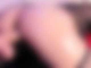 IvannaBellini01's Live Sex Cam Show