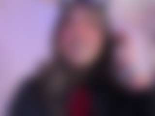 IvannaBellini01's Live Sex Cam Show