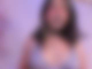 IvannaBellini01's Live Sex Cam Show