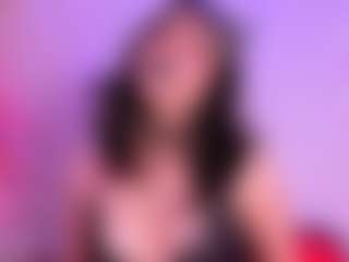 Live cam show with IvannaBellini01 - Wet on sexylive.show