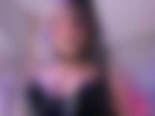IvannaBellini01's Live Sex Cam Show