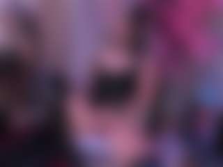 IvannaBellini01's Live Sex Cam Show