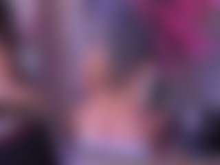 IvannaBellini01's Live Sex Cam Show