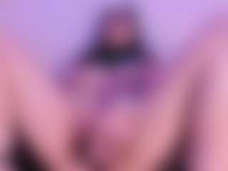 IvannaBellini01's Live Sex Cam Show