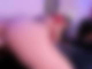 IvannaBellini01's Live Sex Cam Show